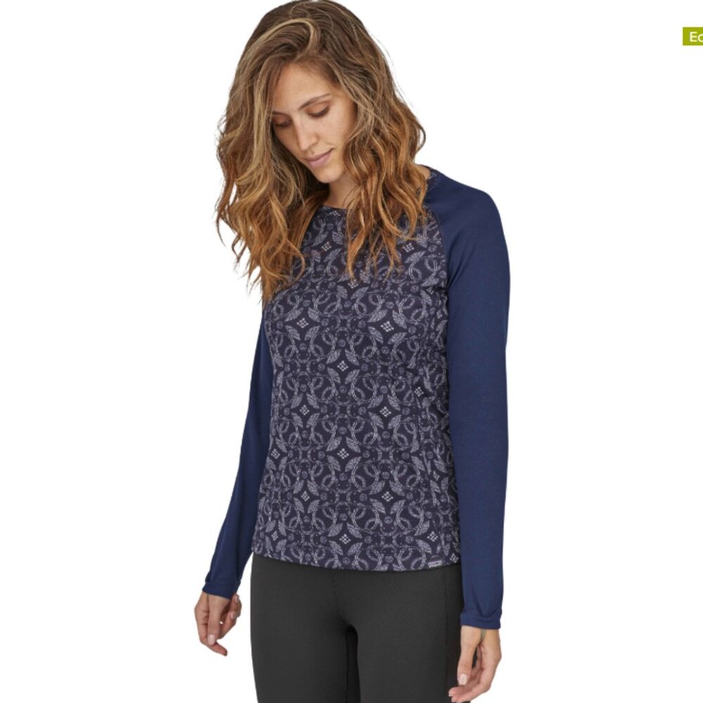 EUC Patagonia Midweight Capilene Base Layer Crew in Dark Blue Size XS